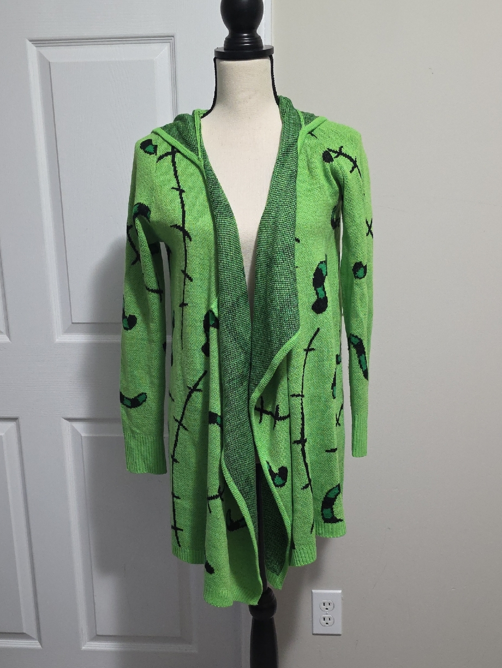 Disney Nightmare Before Christmas Oogie Boogie Drape Hood Cardigan SM